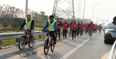 “一諾千金”——2015年贏勝26.8公里新年長跑 “一諾千金”——2015年贏勝橡塑保溫26.8公里新年長跑