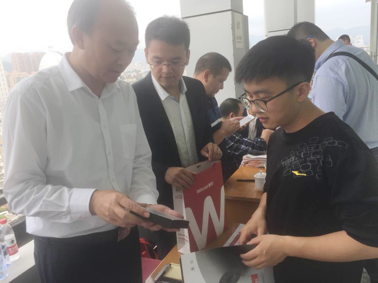 贏勝節(jié)能 橡塑保溫材料 class0 class1 復(fù)合橡塑保溫材料 橡塑保溫管 橡塑保溫板 外墻保溫 殼寶U-PVC管道外護(hù) 玻璃棉 愛(ài)耳聲學(xué) 隔聲降噪材料 